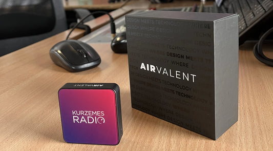 Kurzemes Radio personalized AIRVALENT air quality monitor
